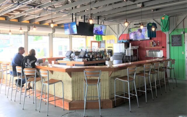 Beachcomber Inn