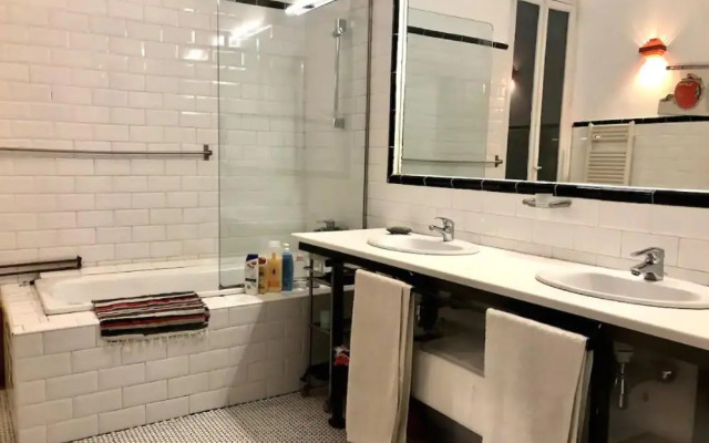 GRAN VIA-SOL SPACIOUS APARTMENT 3 Bedrooms & 2 WCs