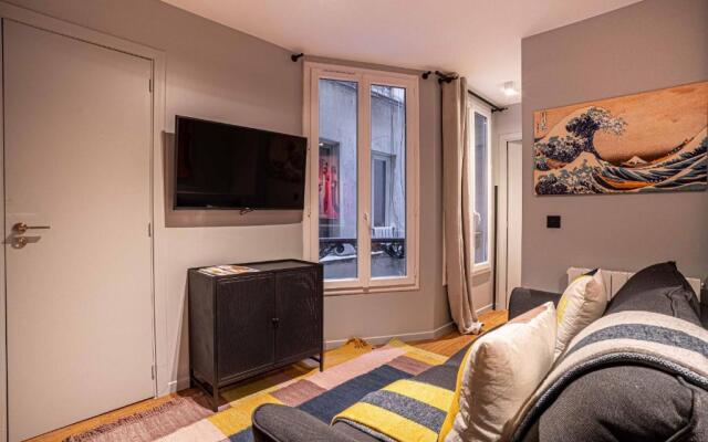 136 - Urban Beaumarchais Voltaire