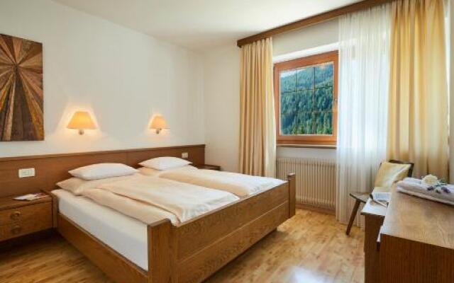 Ciasa Sotdlijia 67 - BelaVal Apartments