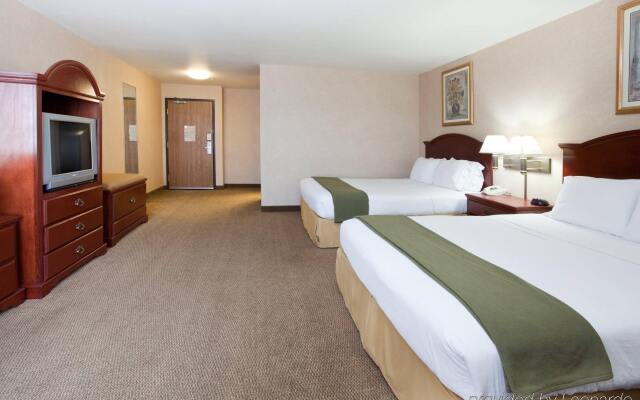 Holiday Inn Express Bernalillo, an IHG Hotel