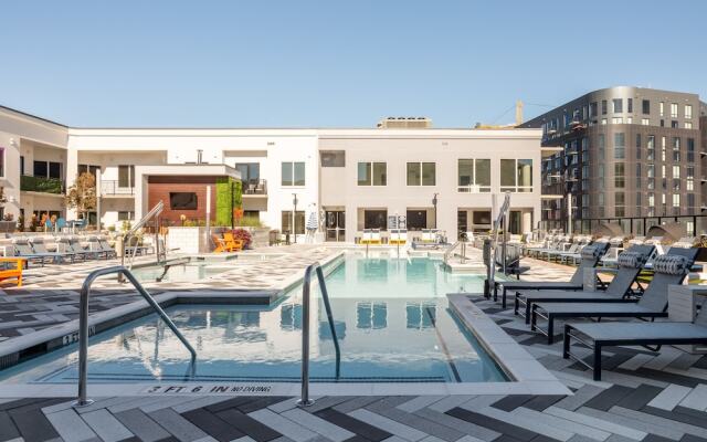 Mint House Nashville – The Gulch – Division St