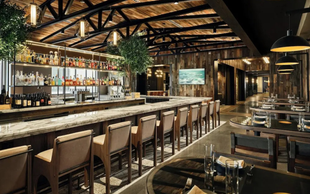 The Somm Hotel & Spa, Autograph Collection