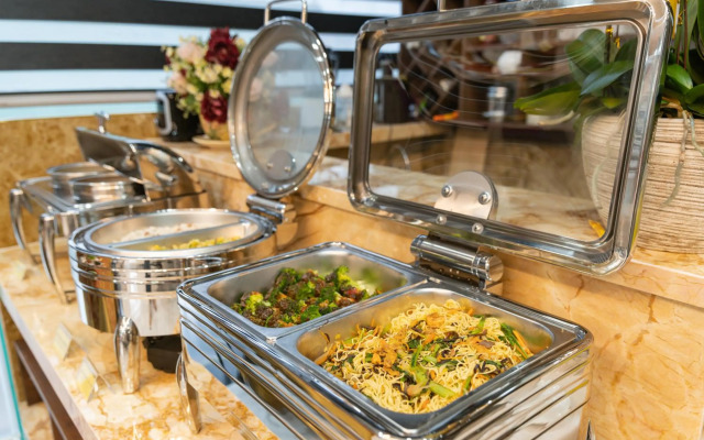 Tan Phuong Nam Hotel & Apartment