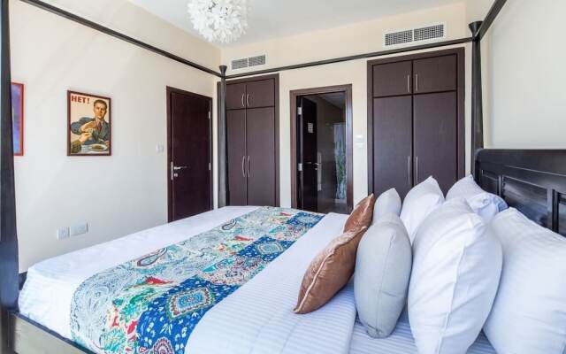 Regal 1BR Apartment With Tranquil Settings in Jvc!