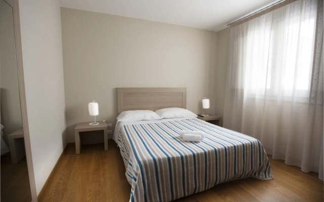 Central Gallery Rooms