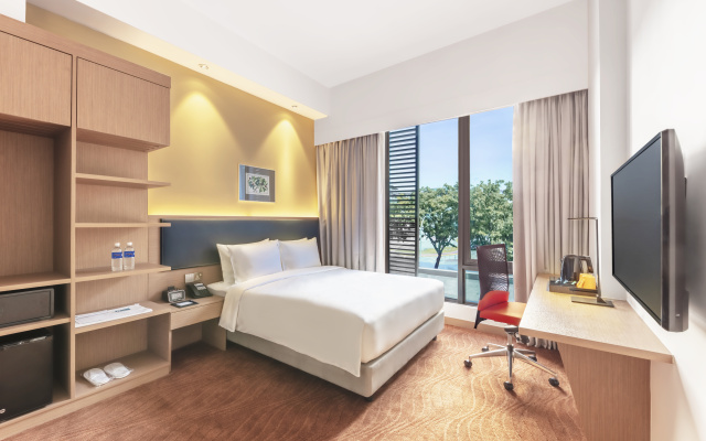 Hotel Holiday