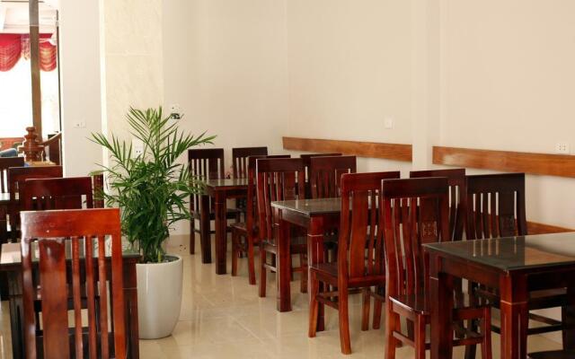 Đông Dương Hotel Airport