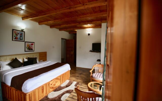 The Holidays Club Manali