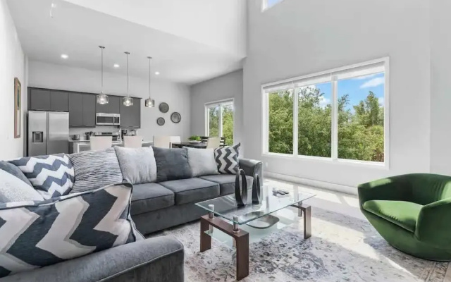 Stunning Apt-5bd 4bth Disney