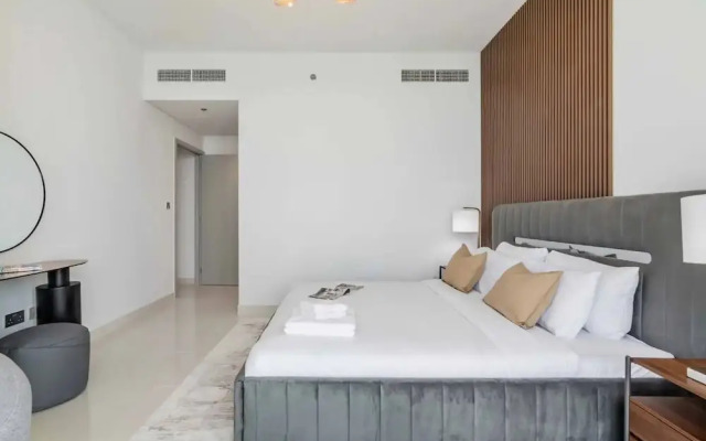 Sea view 2BR Beach Isle