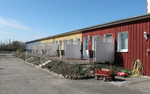 Charmante Ferienwohnung mit Garten in Wiek