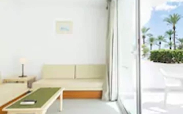 Morito Beach Apartments