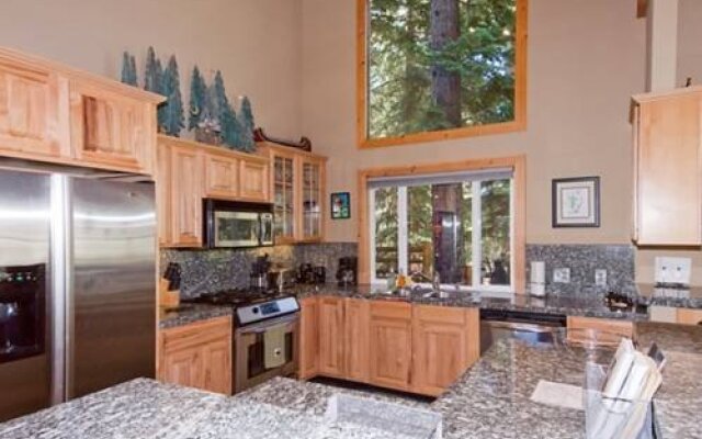 Myers Luxury Dog Friendly Home By Redawning