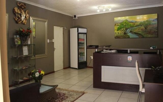 Flamboyant Guest Lodge