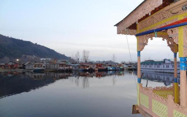 Houseboat Moon of Kashmir