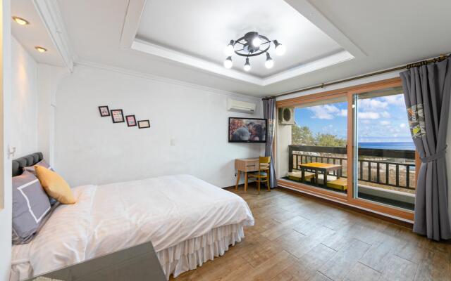 Gangneung Undukmaru Pension