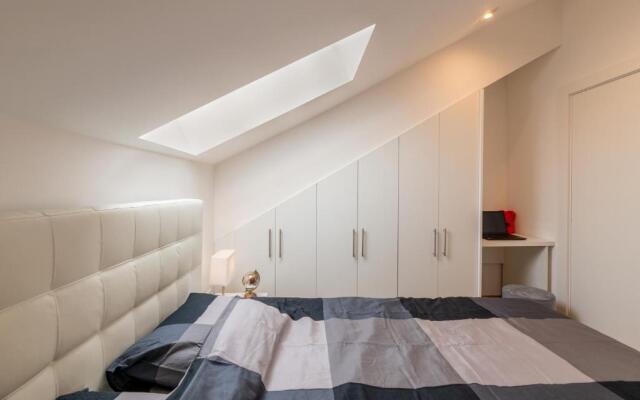 Apartments Adversarium