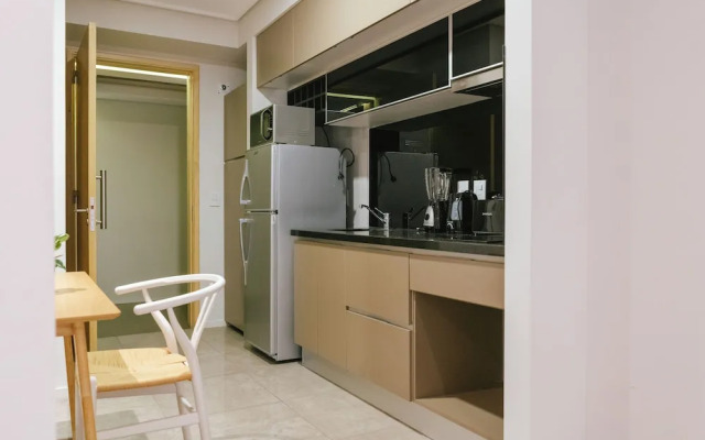 Le Montreal Apartments