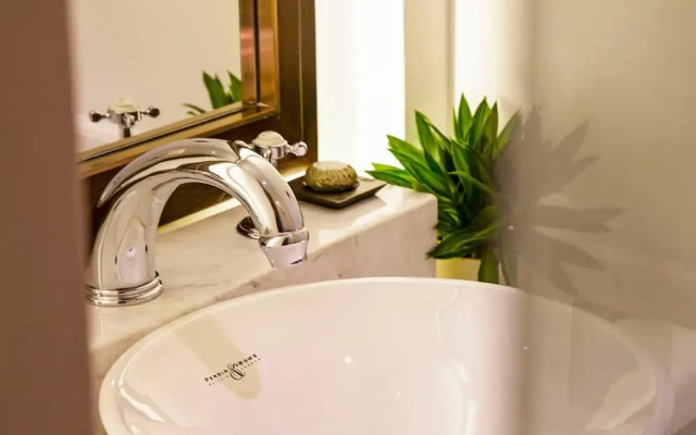Relais & Chateaux Chaptel Hangzhou