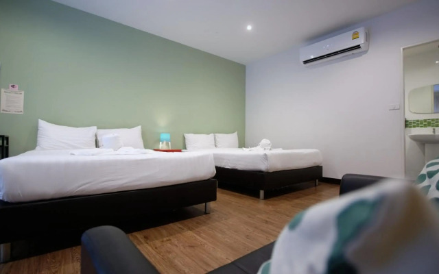 Resort V - MRT Huai Khwang