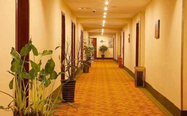 GreenTree Inn Hefei Qianshan Rd Business Hotel
