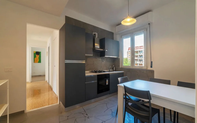 Spacious flat near to Central Rome