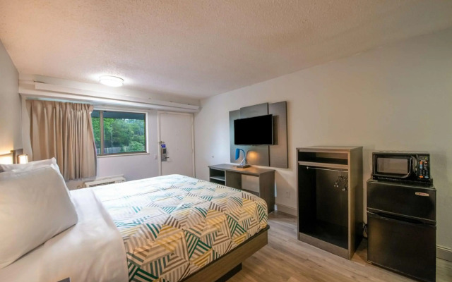Motel 6 Charlotte, NC - Coliseum