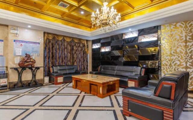 Huayu Hotel