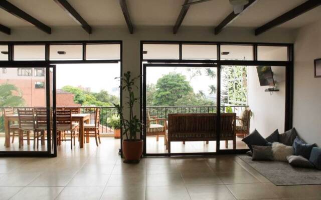 Soul Garden Yoga Hostel & Art Café