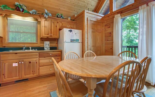 Trails End - Two Bedroom Cabin