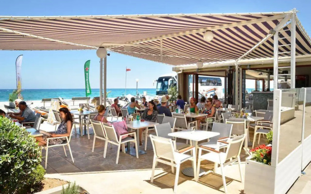 Princess Irini Sea Front ApartHotel