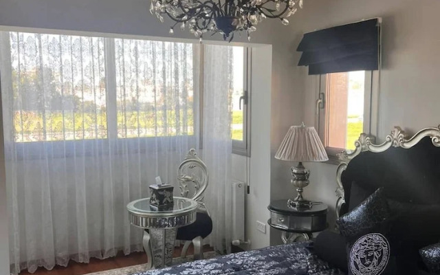 Luxury Seaside Villa