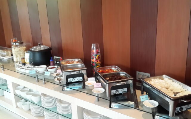 V Hotel Tebet, Jakarta