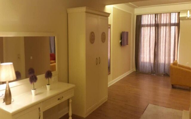 Nafron Hotel