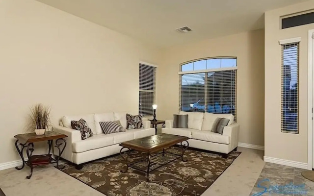 Pleasant Surprise By Signature Vacation Rentals