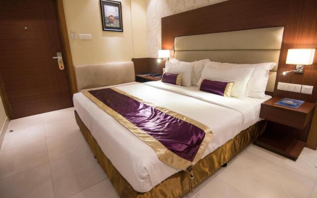 Hotel Aura
