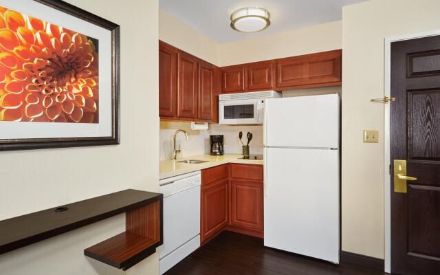 Staybridge Suites South Springfield by IHG
