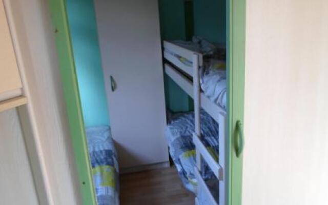 Camping les Pinasses