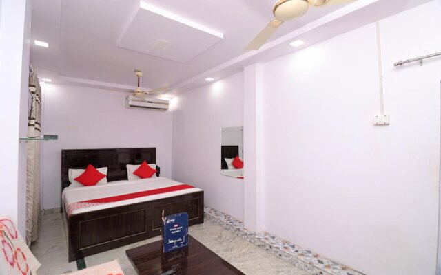 Hotel Raj Shree By OYO Rooms