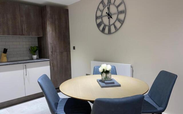 Roomotel - Sir Robert Peel Court