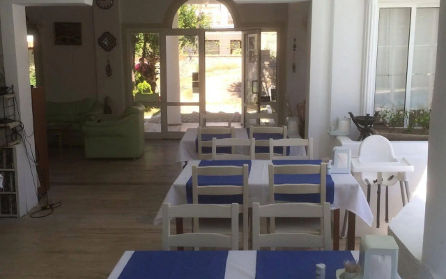Ministar Hotel