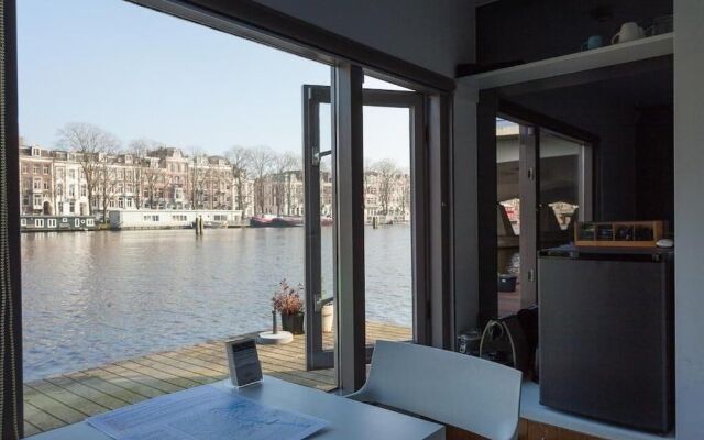 little AMSTEL HouseBoat