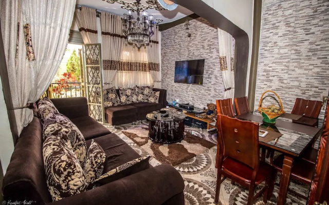 Albert Suites