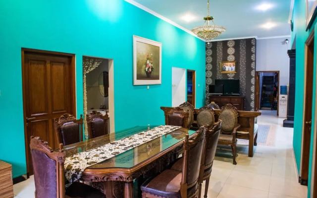 BaliOmah Guesthouse Jogja - Hostel