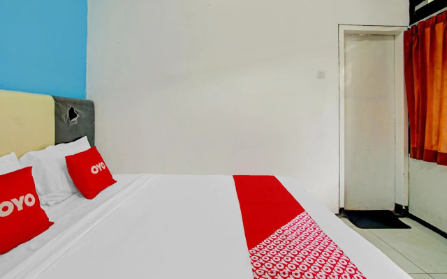 Capital O 90071 New Nirwana Batu Premier