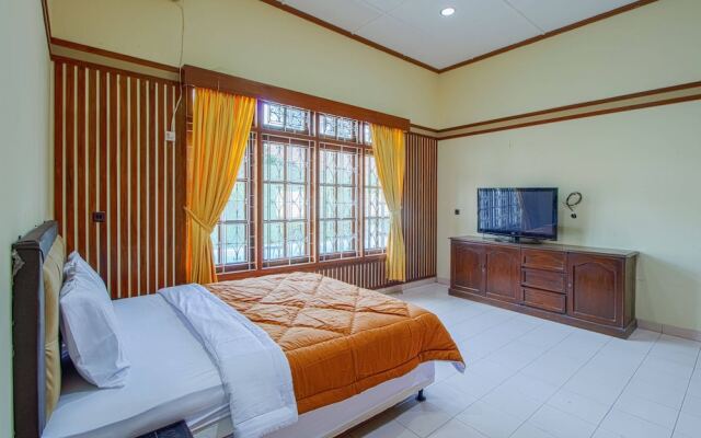 Tobana Pejaten House