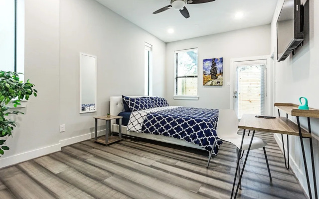 Montrose Guesthouse Suites