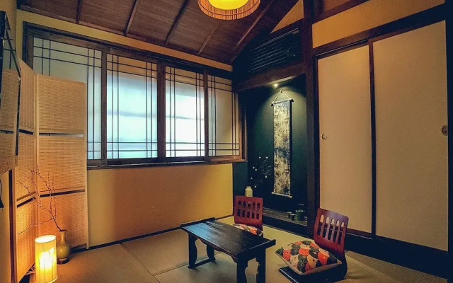 Tainan Kyomachiya Emoh House