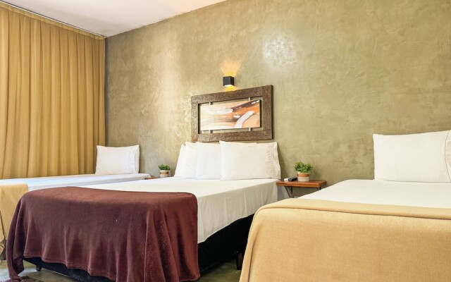 Pousada Entre Folhas